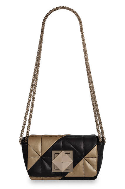 PREAW2016-17<br> ノワール・ドール<br> 8万1000円（税抜）