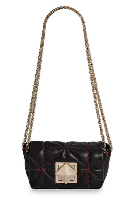 PREAW2016-17<br> ノワール・ルージュ<br> 8万1000円（税抜）