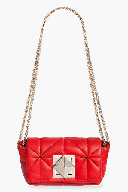 PREAW2016-17<br> ルージュ・ノワール<br> 8万1000円（税抜）