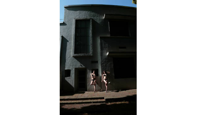 篠山紀信「快楽の館」2016 年 ©Kishin Shinoyama 2016