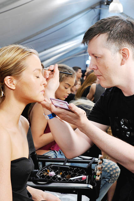 バッグステージ