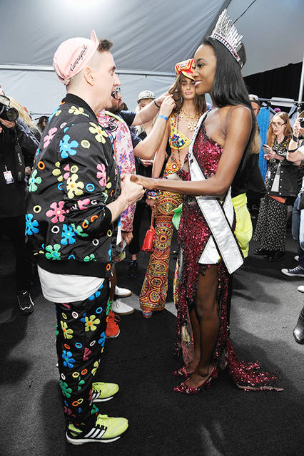 バッグステージ