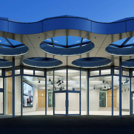 BMW Group Tokyo Bay|BMW グループ 東京ベイ