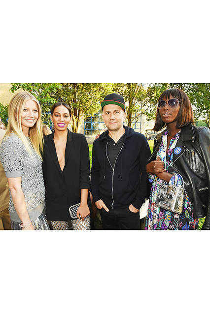 542150606 Gwyneth Paltrow(グウィネス・パルトロー)&Solange Knowles(ソランジュ・ノウルズ)