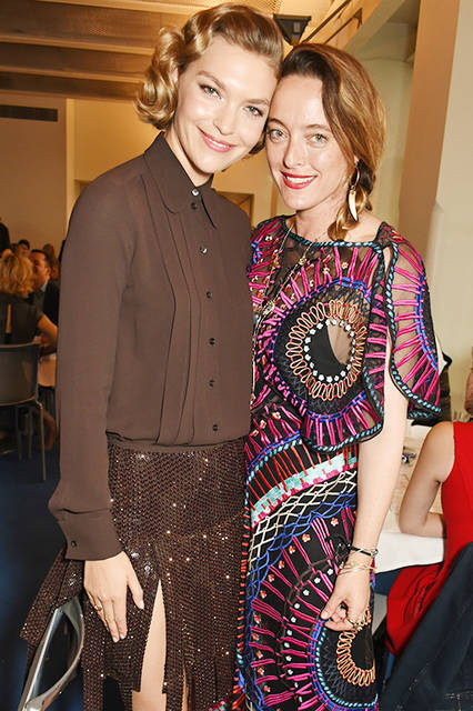 542155854 Arizona Muse(アリゾナ・ミューズ)&Alice Temperley(アリス・テンパリー)