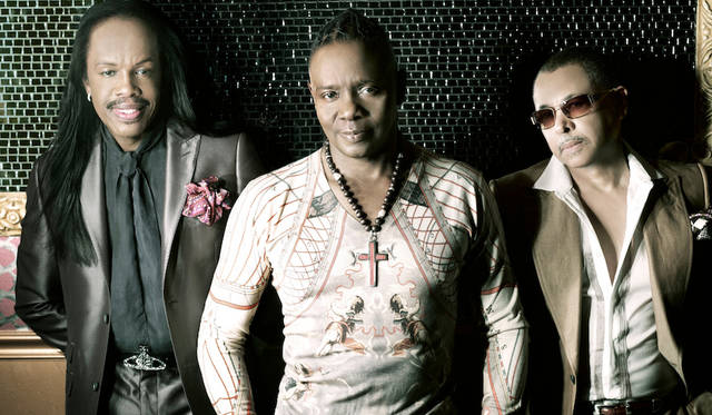 「September」でお馴染みのEarth Wind & Fireはディスコ全盛期を代表するバンド