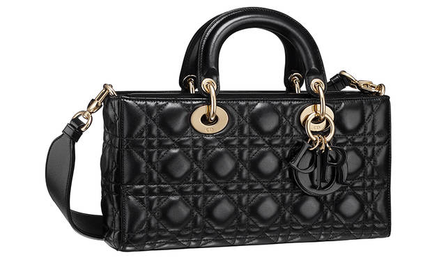 52万円（税抜）<br>©DIOR