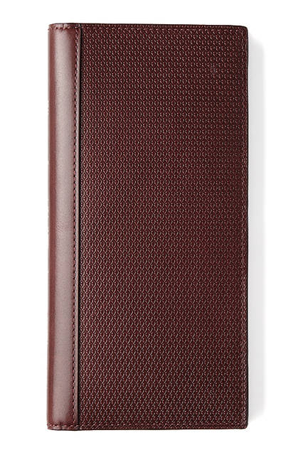 エン・ウォレット｜（Rasp）ブラック、ネイビー、バーガンディー<br> （Caviar）ダークブラウン、プラム、ネイビー<br> 価格｜すべて10万8000円<br>