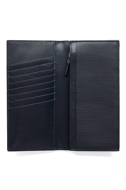 エン・ウォレット｜（Rasp）ブラック、ネイビー、バーガンディー<br> （Caviar）ダークブラウン、プラム、ネイビー<br> 価格｜すべて10万8000円<br>