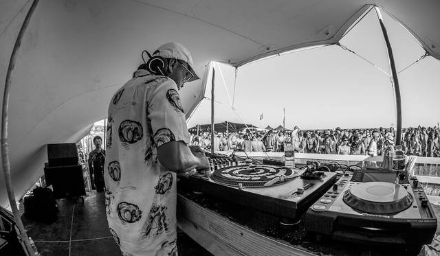 Photo by Emmanuel Comte