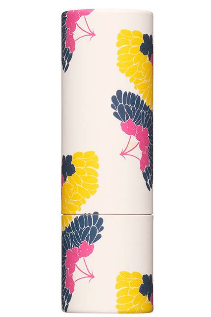 <strong>ポール ＆ ジョー リップスティック CS</strong><br /> くちびるに秋を呼び込む限定リップスティック<br /> 限定品<br /> レフィル　全3色<br /> 価格｜各2000円（税抜）<br /> 発売日｜8月1日（月）<br />