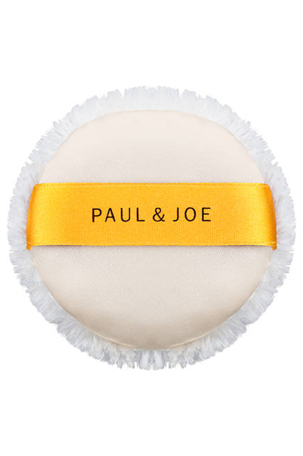 <strong>ポール ＆ ジョー チーク カラー CS</strong><br /> 枯れ葉とたわむれる猫を表現した、エレガントでノスタルジックな秋色チークカラー<br /> 限定品<br /> 全2種　<br /> 価格｜各3800円（税抜）<br /> 発売日｜8月1日（月）<br />