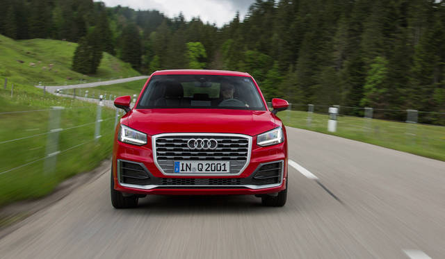 車両感覚はつかみやすく操舵への反応も速いので気持ちよく取り回しできる