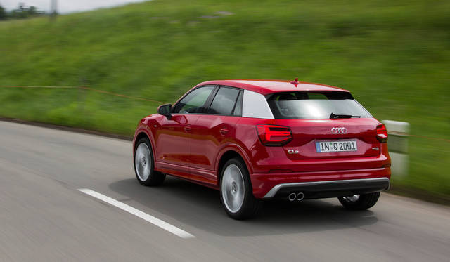 電動ステアリングシステムは速度に応じて操舵力を調整する