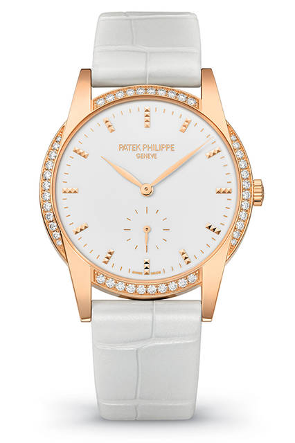 <strong>カラトラバ Ref.7122/200</strong><br /> ケース｜18Kローズゴールド、サファイヤクリスタル・バック<br /> 直径｜33mm<br /> 厚さ｜7.19mm<br /> ムーブメント｜キャリバー215 PS手巻きムーブメント<br /> パワーリザーブ｜約44時間<br /> 機能｜スモールセコンド<br /> ストラップ｜アリゲーター・ストラップ<br /> 防水｜3気圧<br />