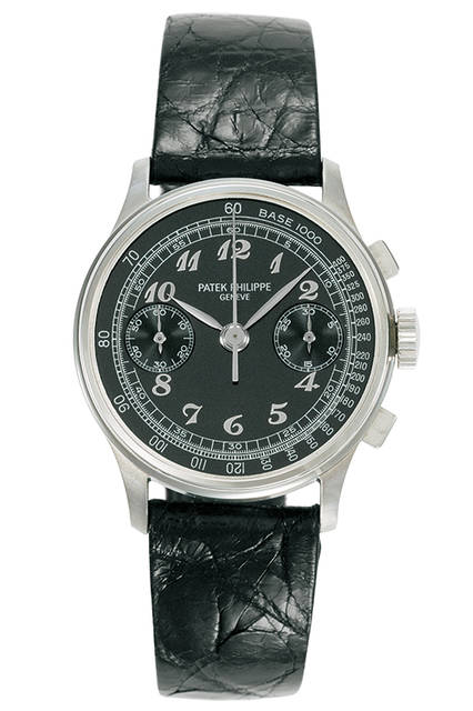 1946年発表<br /> クロノグラフ Ref.130<br /> ステンレススチール<br />