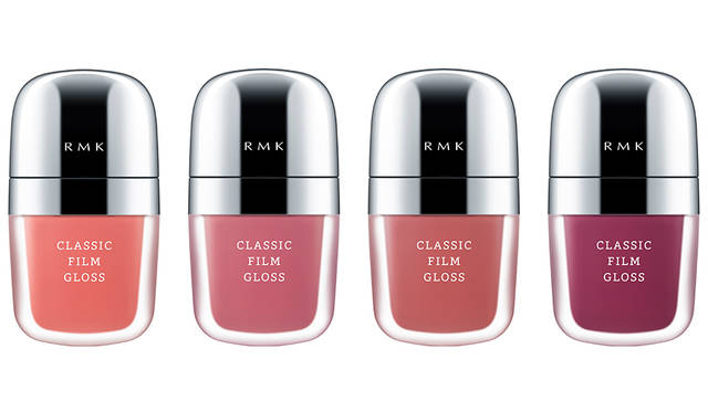 <strong>RMK クラシック フィルム グロス</strong><br /> つけていることを忘れてしまうほど軽やかな使い心地で、ほんのりと発色し、ナチュラルな華やかさを添えるリップグロスです。うるおいにあふれたツヤと絶妙な透け感が肌の透明感を引き出し、目もとの魅力を一層引き立てる。あえていつもとは違うカラーを選んで、新しい表情に挑戦して。<br /> <br /> 価格｜全4色 各2500円（税抜）<br /> 発売日｜8月12日（金） 数量限定発売<br />