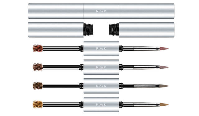 <strong>RMK Wアイブロウカラーズ</strong><br /> 本来の眉をいかしながら、ナチュラルで軽やかな眉をデザインする新発想のアイブロウです。眉毛全体のトーンをととのえるマスカラと、一本一本を繊細に描けるライナーのWエンドタイプ。マスカラは小回りのきくブラシを採用することで、毛流れをととのえながら立体的な仕上がりに。<br /> <br /> 価格｜全4種 各3800円（税抜）<br /> 発売日｜8月12日（金） <br />