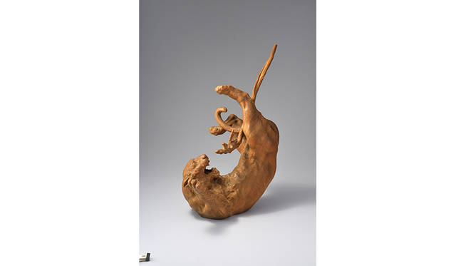 山崎朝雲　「衡禅杖」　幅40.5×奥行27.0×高55.0cm　税込21,600,000円　