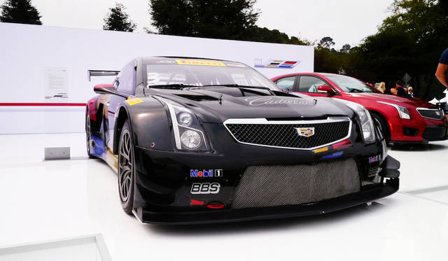 キャデラックはSCCA（スポーツ カー クラブ オブ アメリカ）の「ワールドチャレンジ」で高成績を残している「ATS-V.R. GT3」を展示