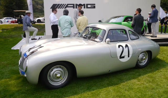 メルセデス・ベンツが持ちこんだ初期の「300SL」のレースカー