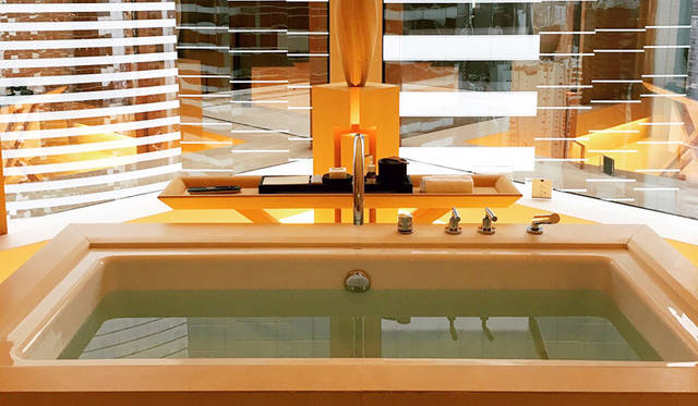 「The Upper House香港」<br>住所｜Pacific Place, 88, 太古広場 Queensway, Admiralty, 香港<br>電話｜+852 2918 1838<br>http://www.upperhouse.com/en/default