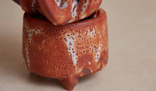 鈴木藏（おさむ）「志野香炉」（324万円）