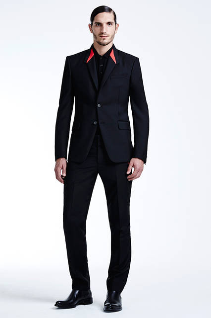 GIVENCHY-ESSENTIALS-FOR-ISETAN-(12)