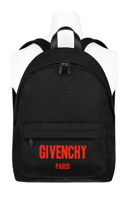 GIVENCHY-ESSENTIALS-MEN-ACCESS-01