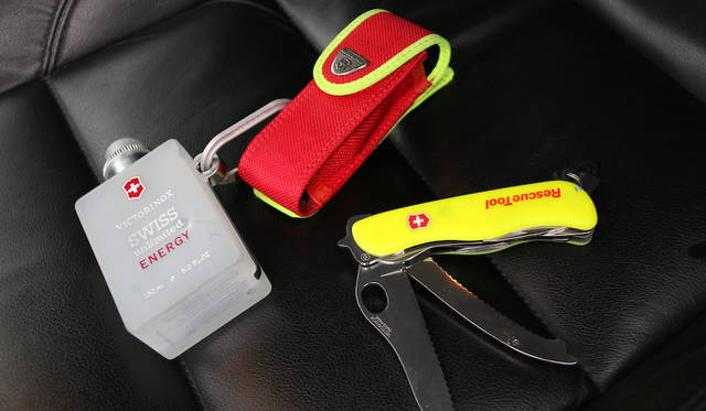 ヤープさんがティグアンに搭載しているエマージェンシー キットは、ビクトリノックス製。ちなみに同社の本拠地イーバッハは、ホテルから車で約40分のところにある。