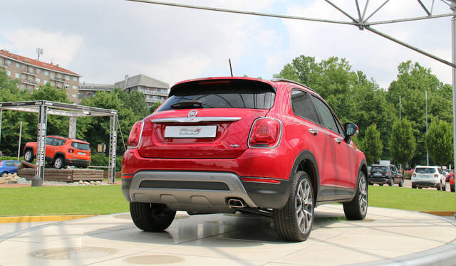 Mirafiori-Motor-Village_004 フィアット500Xの4×4仕様