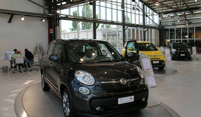 Mirafiori-Motor-Village_016 フィアット500L