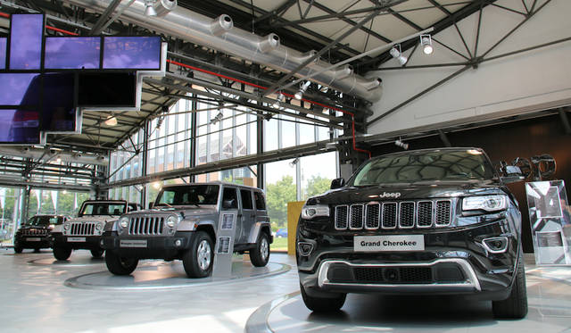 Mirafiori-Motor-Village_034 ジープのコーナー