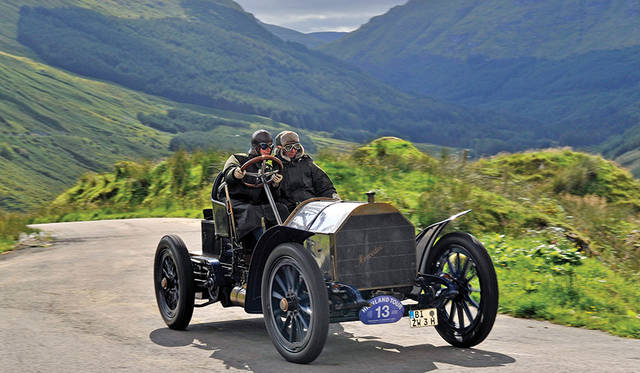 最終選考車の「1903 メルセデス 60HP シンプレックス」</br>(c)Tim Scott