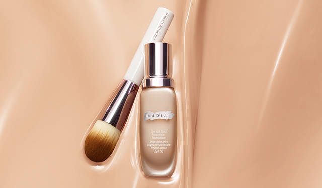 ザ・ファンデーション ブラシ、ザ・ソフト フリュイドロング ウェア ファンデーション