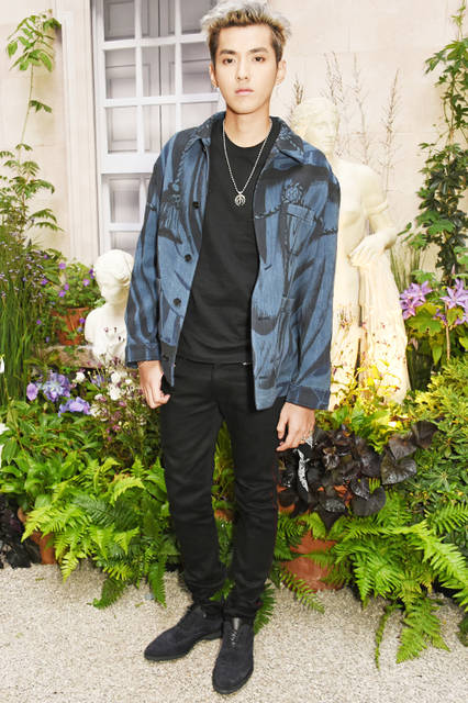 670357939BS023_Burberry_Sep