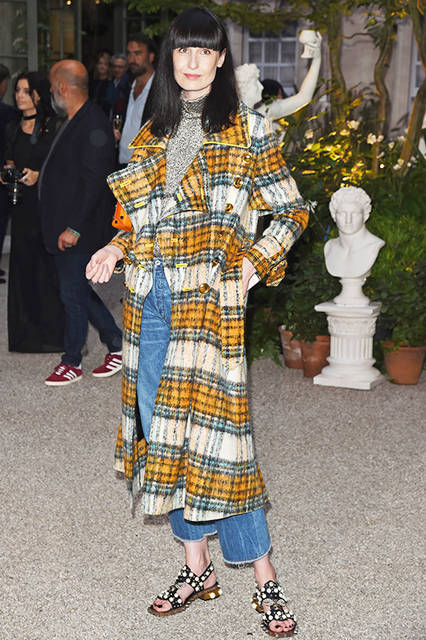 670357939BS029_Burberry_Sep