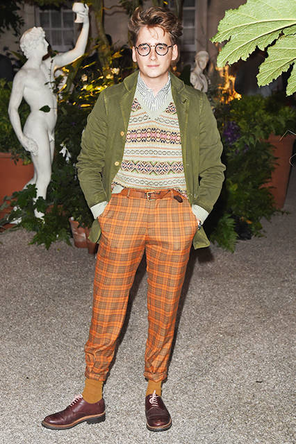 670357939BS091_Burberry_Sep