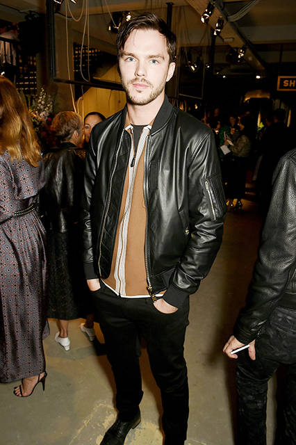 670357939RM022_Burberry_Sep ジョーダン・ダン