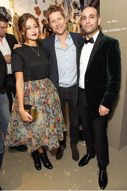 670358513RH00011_Burberry_S