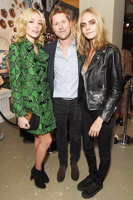 670358513RH00014_Burberry_S