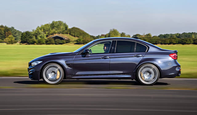 BMW M3 30 Jahre|ビー・エム・ダブリュー M3 ドライスィッヒ ヤーレ 021
