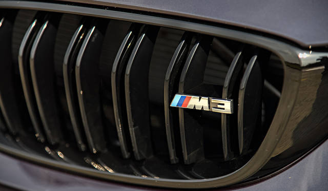 BMW M3 30 Jahre|ビー・エム・ダブリュー M3 ドライスィッヒ ヤーレ 025