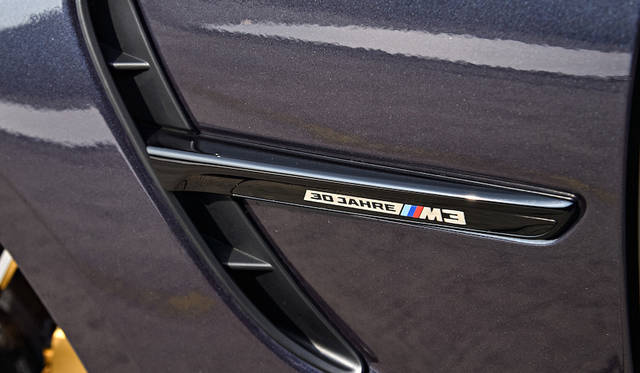 BMW M3 30 Jahre|ビー・エム・ダブリュー M3 ドライスィッヒ ヤーレ 026