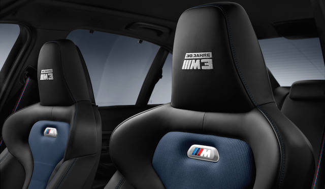 BMW M3 30 Jahre|ビー・エム・ダブリュー M3 ドライスィッヒ ヤーレ 032