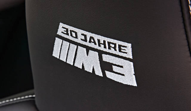 BMW M3 30 Jahre|ビー・エム・ダブリュー M3 ドライスィッヒ ヤーレ 034