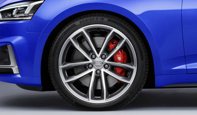 Audi S5 Sportback|アウディ S5 スポーツバック