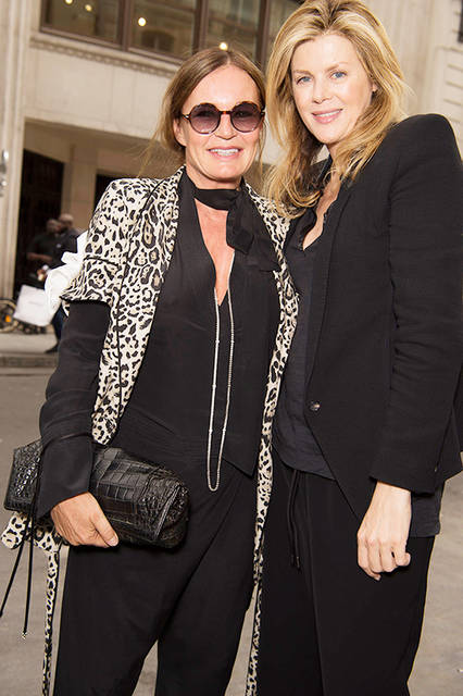 Virginie Mouzat、Eva Cavalli