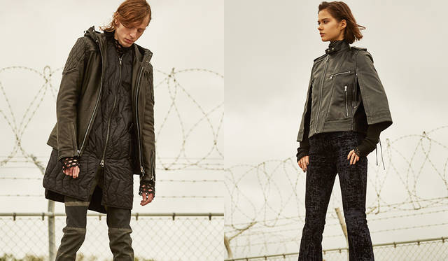 ＜写真左＞レザージャケット19万8000円、下に着たコート6万7000円、デニムパンツ7万6000円、シューズ12万円（すべてディーゼル ブラック ゴールド）その他スタイリスト私物<br>＜写真右＞ レザージャケット18万5000円、ニット3万6000円、デニムパンツ5万3000円、ブーツ7万2000円（以上ディーゼル ブラック ゴールド）その他スタイリスト私物