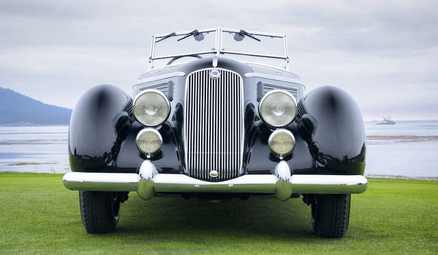 Pebble Beach Concours d’Elegance 2016 |ペブルビーチ・コンクールデレガンス 2016 003 別名「ティーポ・ボッカ」として知られるこのランチア・アストゥーラ・ピニン・ファリーナ・クーペは6台が制作されたのみ Copyright © Kimball Studios / Courtesy of Pebble Beach Concours d'Elegance